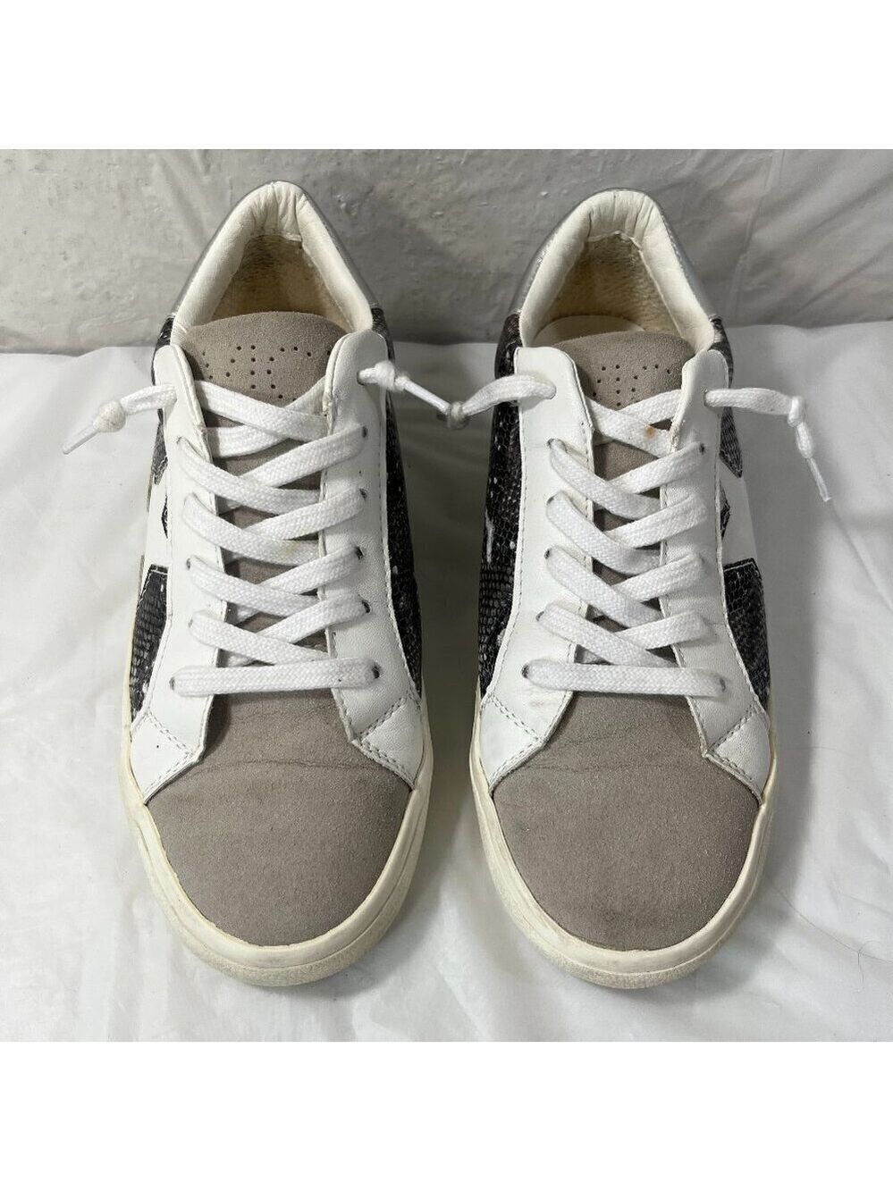 Modern Rush Norma Snakeskin Low Top Sneaker size 8.5